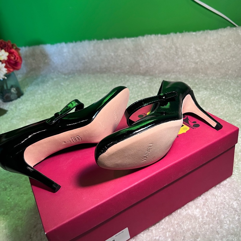 NIB $126 Van Eli Patent Leather Mary Jane Pumps | Heels | Classic | Staple - Picture 7 of 9
